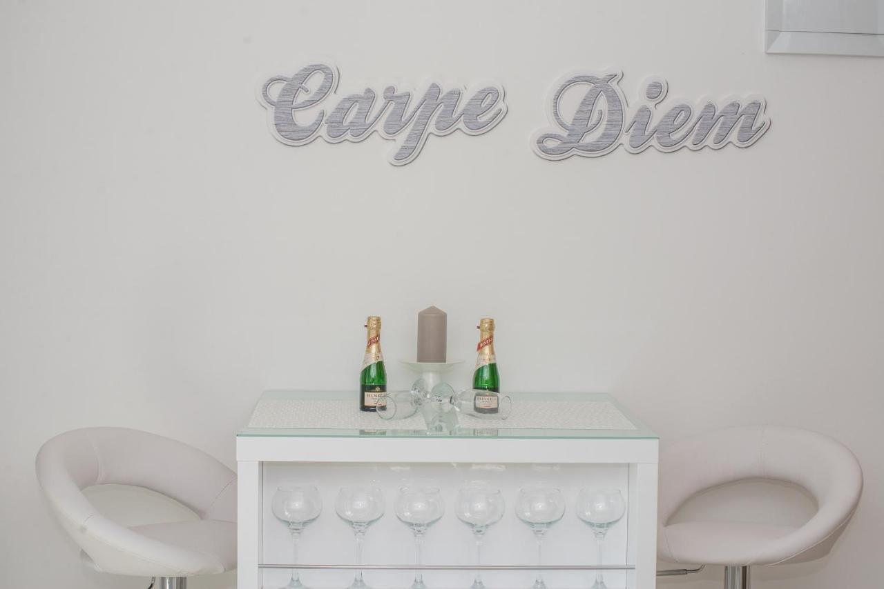 Apartments Djian Vir Luaran gambar